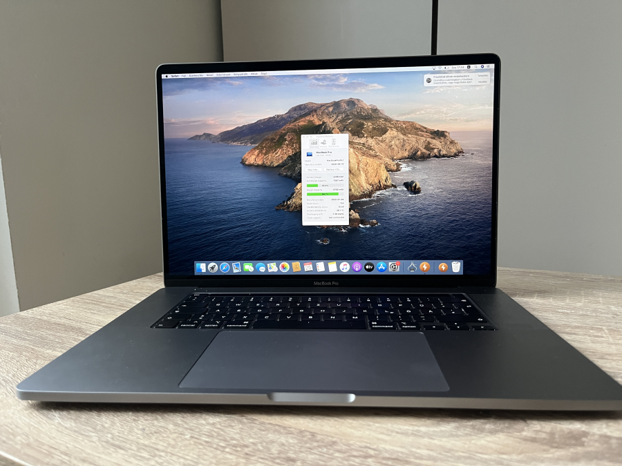 Apple MacBook Pro 16,1 16" Retina  2019 Intel  i9-9880HK 2.30GHz 32GB (2x16GB) 1TB SSD  RADEON RX5500M/4GB Space Gray