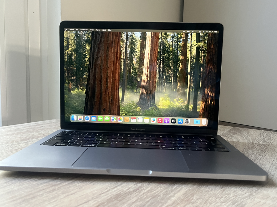 Apple MacBook Pro 16,2 13" Retina Touchbar 2020 Intel i5-1038NG7 2.00GHz 16GB (2x8GB ) / 500G SSD