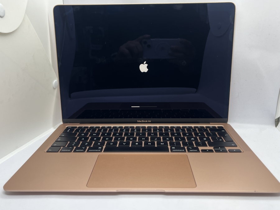 Apple MacBook Air 2020 13" Retina 9,1  Intel I3-1000NG4 1.1GHz 8GB / 256G SSD Roze Gold