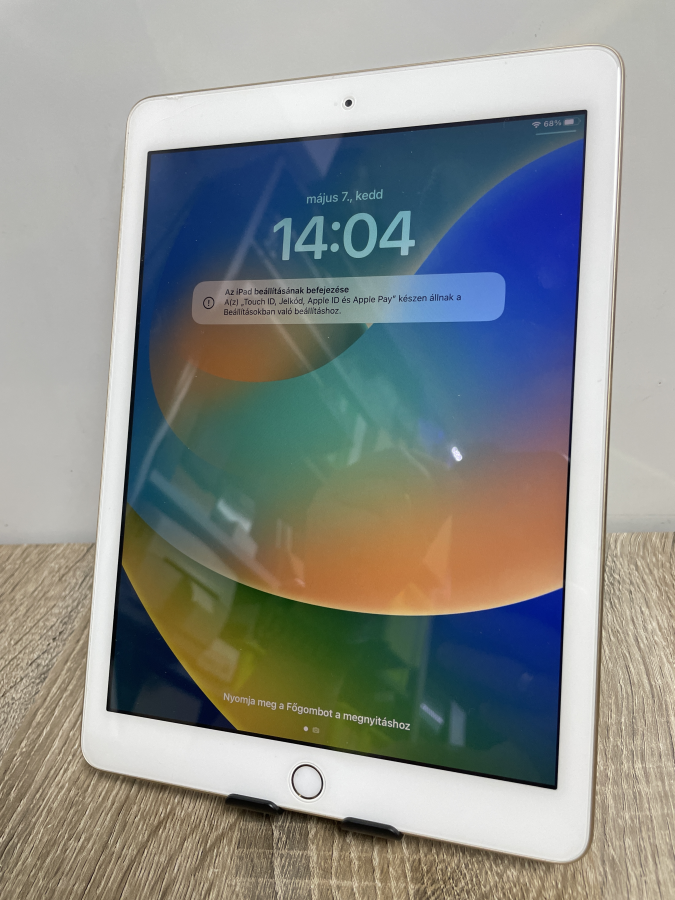 iPad 5. Gen 9.7  2017  Wifi 32GB GOLD