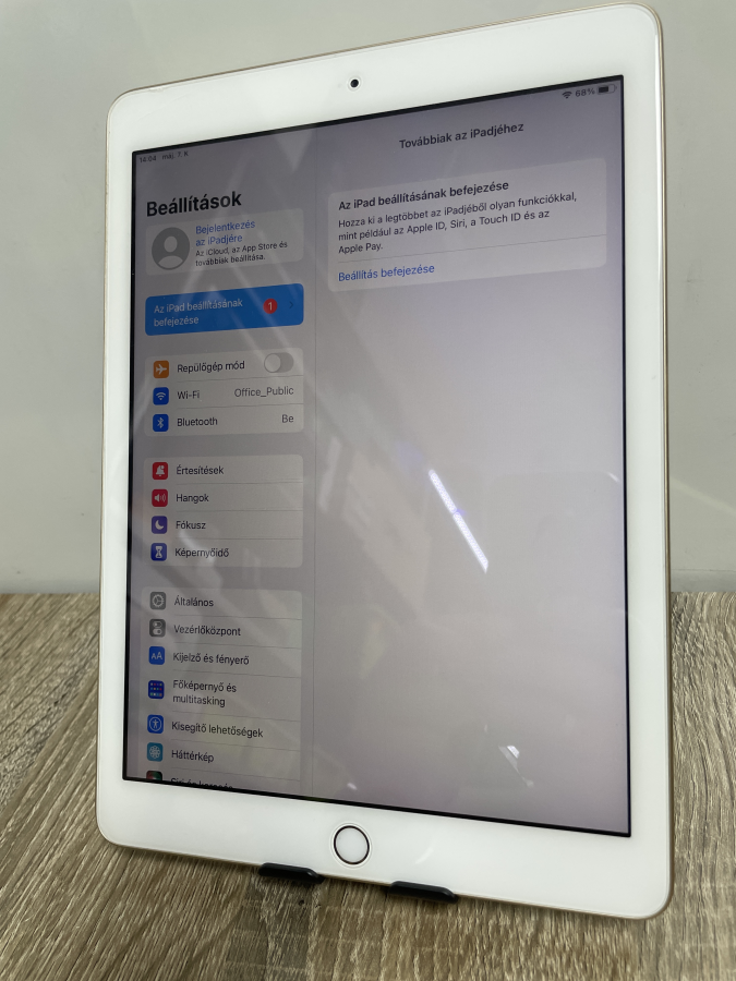 iPad 5. Gen 9.7  2017  Wifi 32GB GOLD